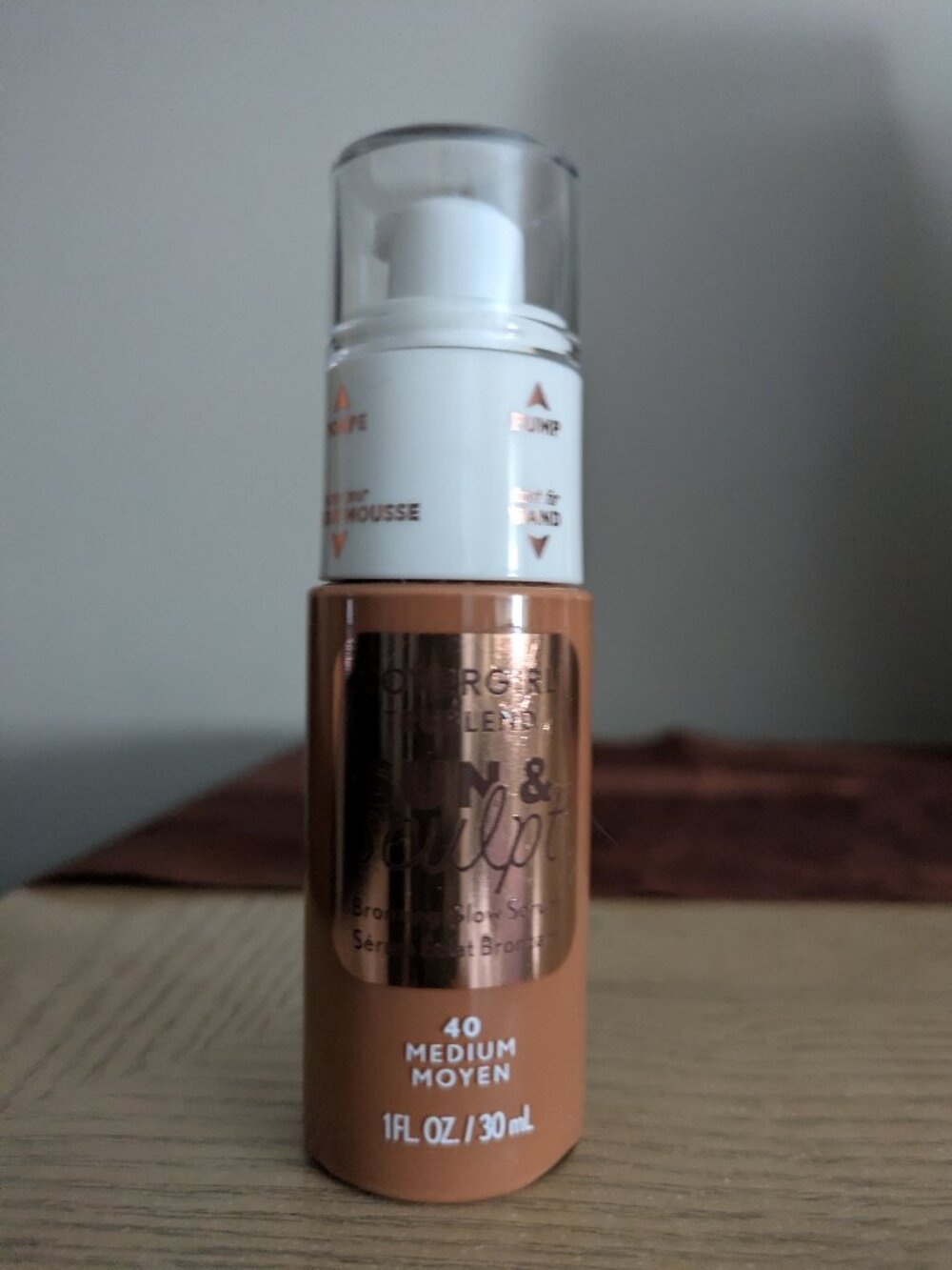 NWT~ Covergirl Trueblend Sun & Sculpt Serum